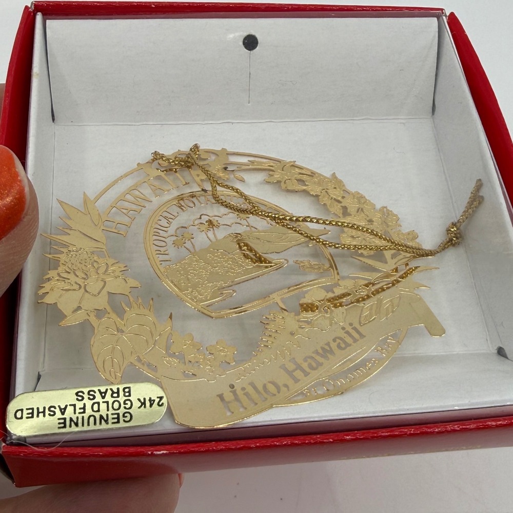 Nations Treasures Hawaii Tropical Botanical Garden 24K Gold Flashed Ornament